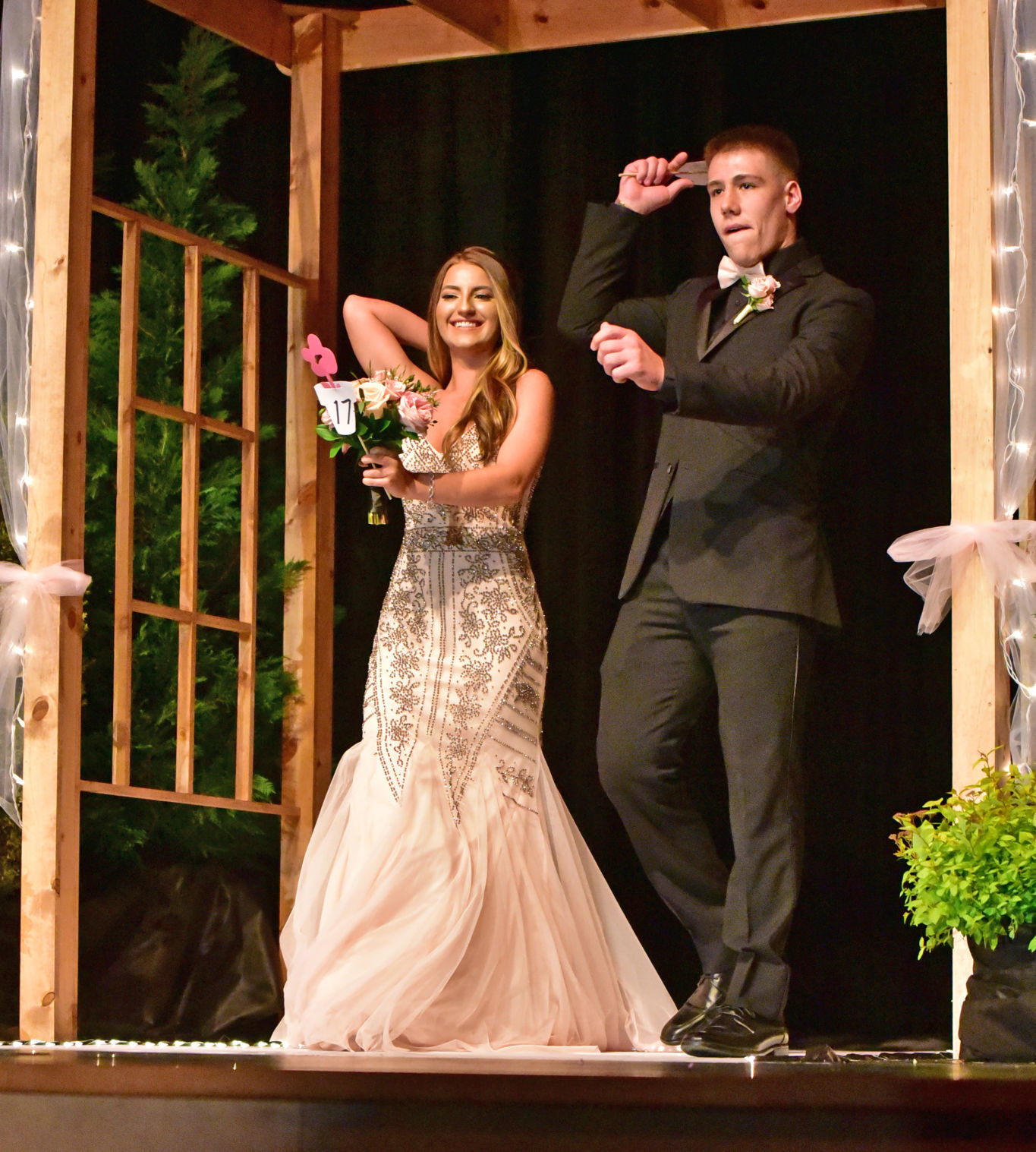 050419_gal_buenaprom 77